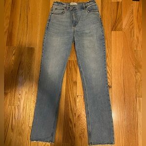Abercrombie & Fitch 90s Slim Straight Jeans